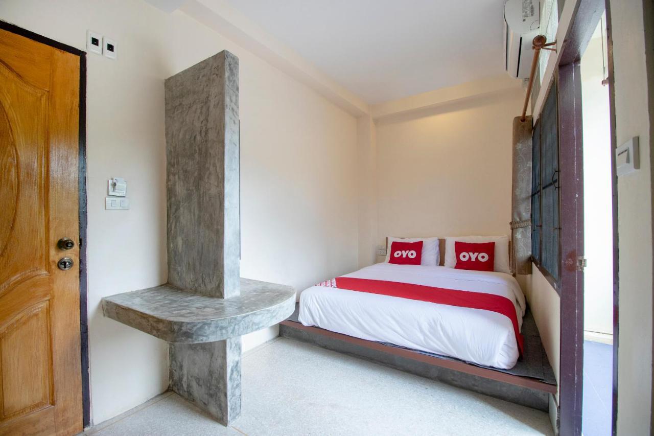 Oyo 671 Laluna River House تشانتابوري المظهر الخارجي الصورة